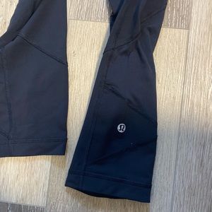 Lululemon capri leggings